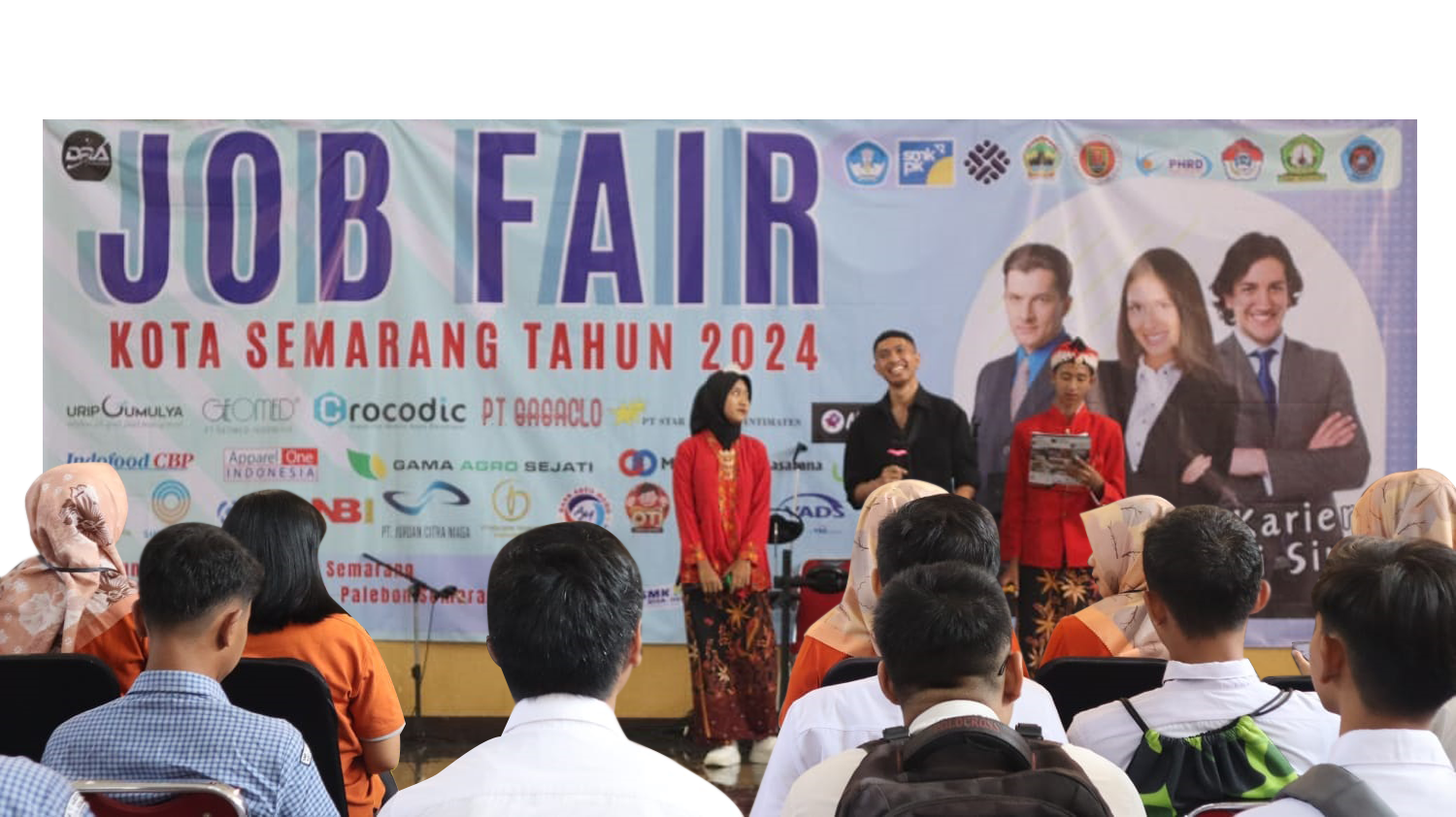 URGENSINYA KOMUNIKASI,  KOORDINASI DAN  KOLABORASI UNTUK  MENCIPTAKAN TENAGA KERJA  YANG KOMPETEN SESUAI  KEBUTUHAN DUNIA KERJA